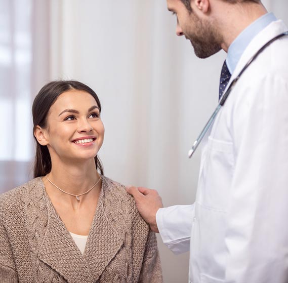 Doctor talking to patient about infusion therapy